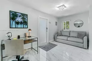 211 SW 4 Ave, Hallandale Beach, FL 33009 - Photo 1