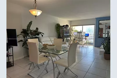 400 Kings Point Dr #726, Sunny Isles Beach, FL 33160 - Photo 1