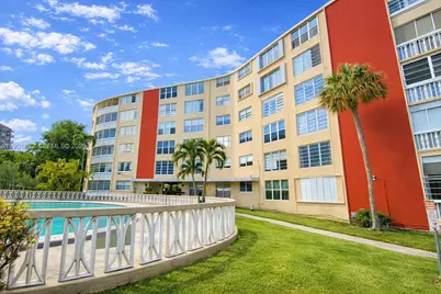 1475 NE 125th Ter #307-BI, North Miami, FL 33161 - Photo 1