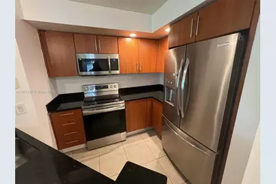 3410 Pinewalk Dr N #812, Margate, FL 33063 - Photo 1