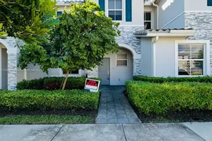2664 SE 19th St, Homestead, FL 33035 - Photo 1