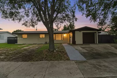 11120 SW 176 St, Miami, FL 33157 - Photo 1