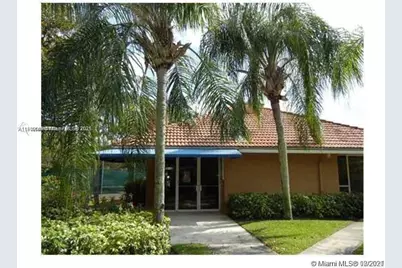 758 NW 103rd Ter #201, Pembroke Pines, FL 33026 - Photo 1