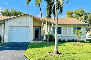 10909 SW 117th Pl, Miami, FL 33186 - Photo 1