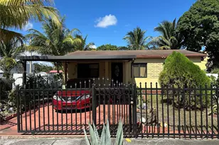 1395 NW 118th St, Miami, FL 33167 - Photo 1