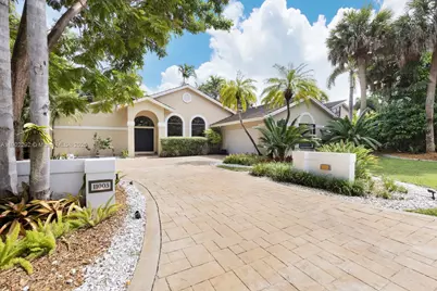 11003 SW 77th Ct Cir, Pinecrest, FL 33156 - Photo 1
