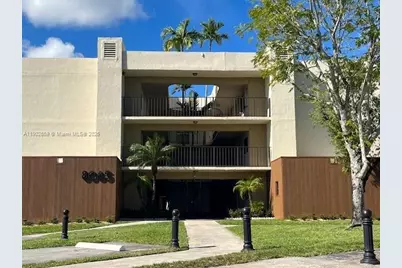 8015 SW 107th Ave #201, Miami, FL 33173 - Photo 1