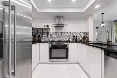 3581 SW 117th Ave #5-207, Miami, FL 33175 - Photo 1