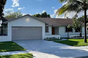 17010 SW 93rd Ave, Palmetto Bay, FL 33157 - Photo 1