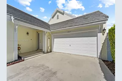 9947 NW 47th Ter, Doral, FL 33178 - Photo 1