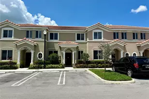 1092 SE 23rd Ave, Homestead, FL 33035 - Photo 1