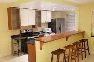 1100 NE 1st Ct, Hallandale Beach, FL 33009 - Photo 1