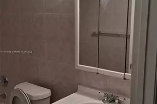 650 NE 149th St, Miami, FL 33161 - Photo 1