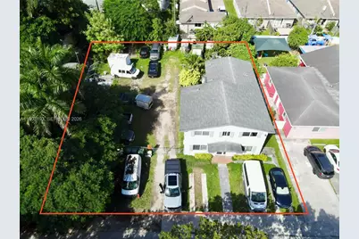 147 NE 9th St, Homestead, FL 33030 - Photo 1
