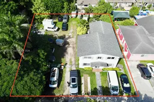 147 NE 9th St, Homestead, FL 33030 - Photo 1