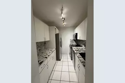 10500 SW 108th Ave #B113, Miami, FL 33176 - Photo 1