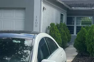 1409 NW 124th Ave, Pembroke Pines, FL 33026 - Photo 1