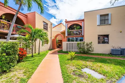 10229 NW 9th Street Cir #202, Miami, FL 33172 - Photo 1