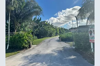 14041 SW 197 Ave Miami Fl 33196, Miami, FL 33196 - Photo 1