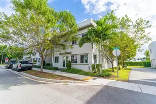 6611 NW 102nd Path, Doral, FL 33178 - Photo 1