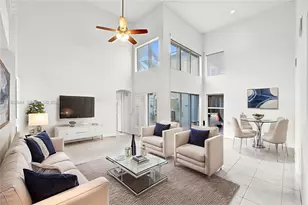 1046 Satinleaf St, Hollywood, FL 33019 - Photo 1