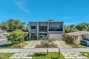 549 East Dr, Miami Springs, FL 33166 - Photo 1