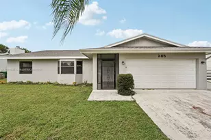 285 SE Volkerts Terrace, Port Saint Lucie, FL 34983 - Photo 1