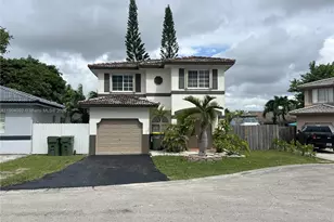 1387 SE 10th St, Homestead, FL 33035 - Photo 1