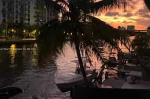 980 NW N River Dr, Miami, FL 33136 - Photo 1