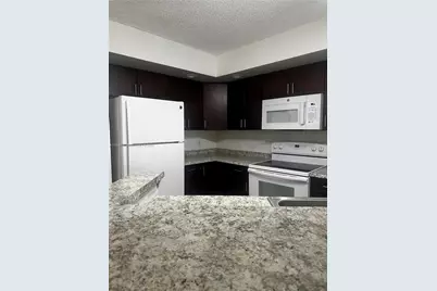 3360 N Pinewalk Dr N #1325, Margate, FL 33063 - Photo 1