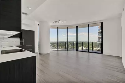 45 SW 9th St #4306, Miami, FL 33130 - Photo 1