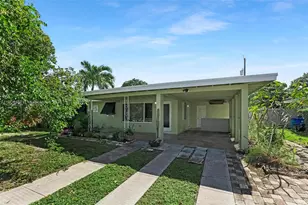 740 NE 8th St, Pompano Beach, FL 33060 - Photo 1