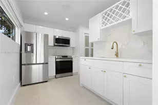 129 SW 9th Ave, Miami, FL 33130 - Photo 1