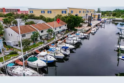2533 NE 15th St, Pompano Beach, FL 33062 - Photo 1