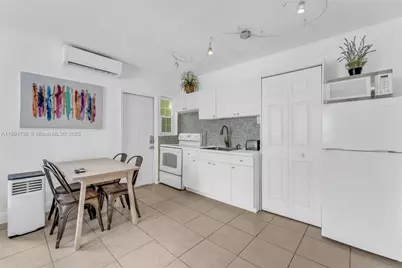 1639 Hayes St #1, Hollywood, FL 33020 - Photo 1