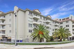 2600 Collins Ave, Miami Beach, FL 33140 - Photo 1