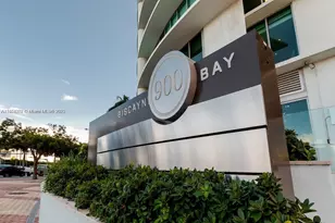900 Biscayne Blvd, Miami, FL 33132 - Photo 1