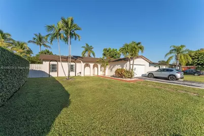 7230 SW 131st Ave, Miami, FL 33183 - Photo 1
