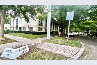 234 Antiquera Ave #12, Coral Gables, FL 33134 - Photo 1