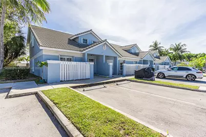 370 SE 2nd Ave #G1, Deerfield Beach, FL 33441 - Photo 1