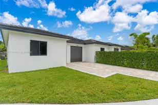 12105 SW 93rd St, Miami, FL 33186 - Photo 1