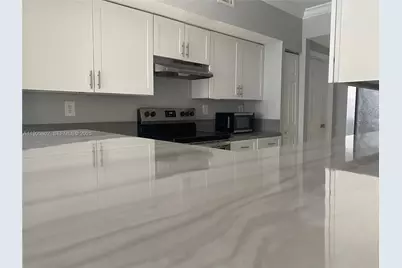 11601 SW 2nd St #21201, Pembroke Pines, FL 33025 - Photo 1