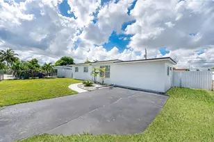 5420 NW 182nd St, Miami Gardens, FL 33055 - Photo 1
