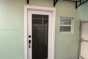 6524 Wiley St, Hollywood, FL 33023 - Photo 1