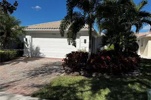8269 St Johns Ct, Wellington, FL 33414 - Photo 1