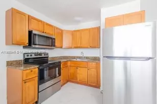 979 SW 10th St, Miami, FL 33130 - Photo 1