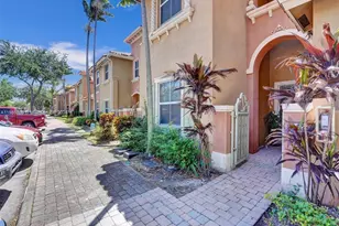 5922 Siena Ln, Hollywood, FL 33021 - Photo 1