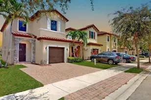 3767 NE 2nd St, Homestead, FL 33033 - Photo 1