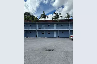 3901 NW 9th Ave #5, Deerfield Beach, FL 33064 - Photo 1