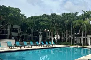 650 S Park Rd, Hollywood, FL 33021 - Photo 1